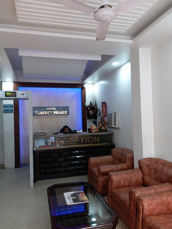 Hotel Perfect Palace New Delhi Exterior photo